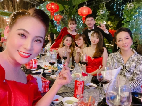 Team Excede và Gia Tộc Hana tại Nhà Hàng 39