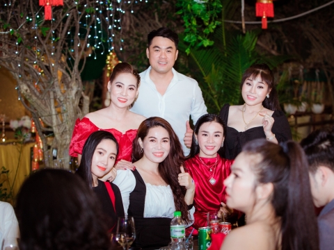 Team Excede và Gia Tộc Hana tại Nhà Hàng 39
